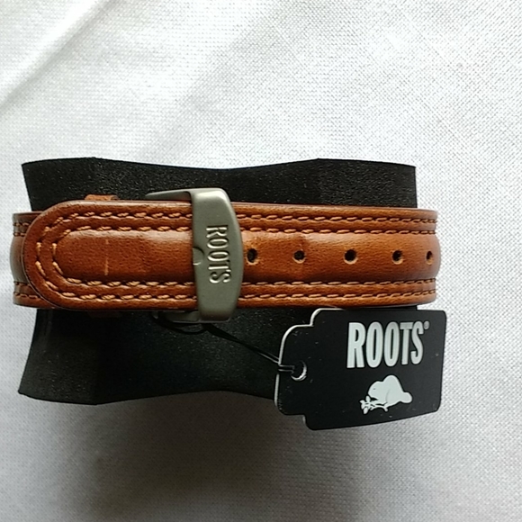 Roots Whistler Mountain ladies watch - Picture 5 of 7